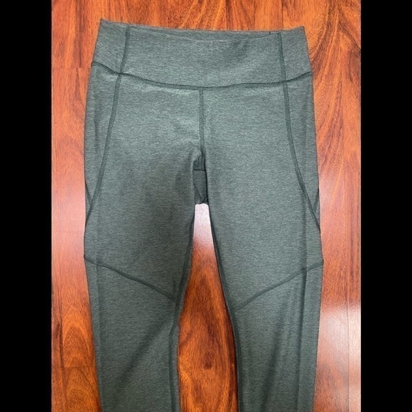 OUTDOOR Voices Mid Rise Leggings Green Activewear Workout Yoga Women's medium - Picture 4 of 7